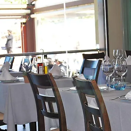 Hotel Victoria *